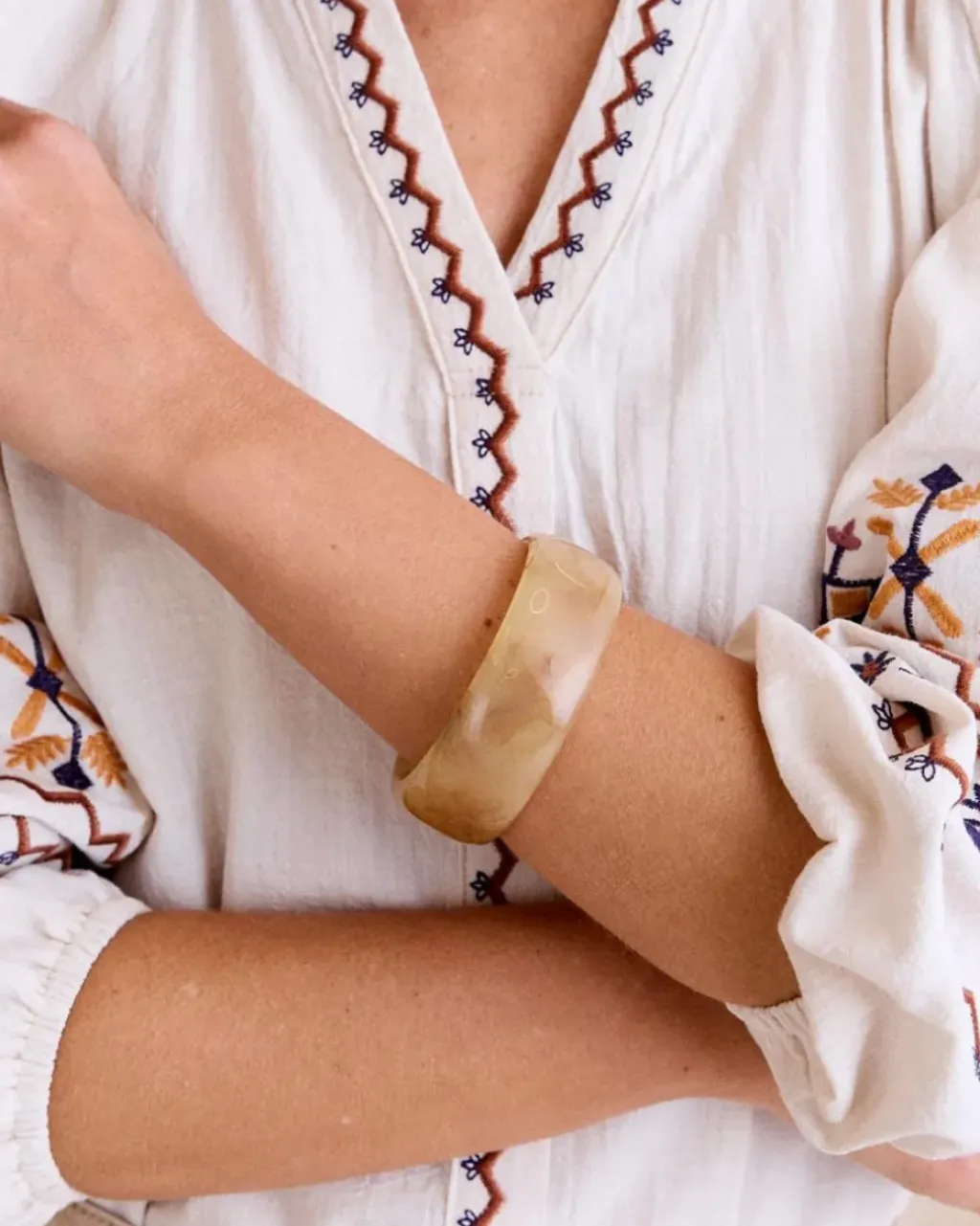 Polin et moi Bisuteria*Brazalete Carey Dinan beige