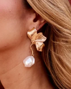 Polin et moi Bisuteria*Pendientes Flor Perla Oro